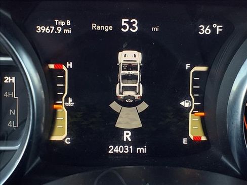 Used 2021 Jeep Wrangler Sport image 19