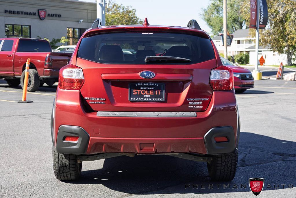 Used 2017 Subaru Crosstrek 2.0i Limited AWD/4WD image 16