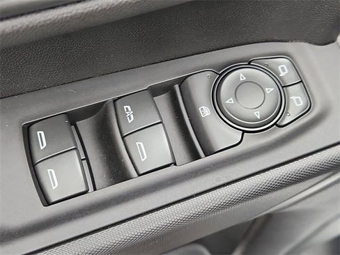 Used 2025 Chevrolet Silverado 1500 Custom image 22