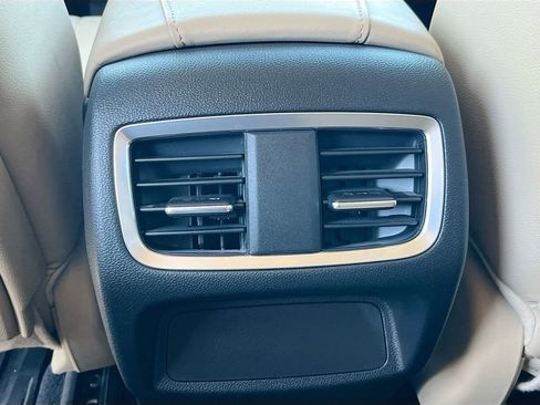 Used 2023 Acura RDX AWD image 25