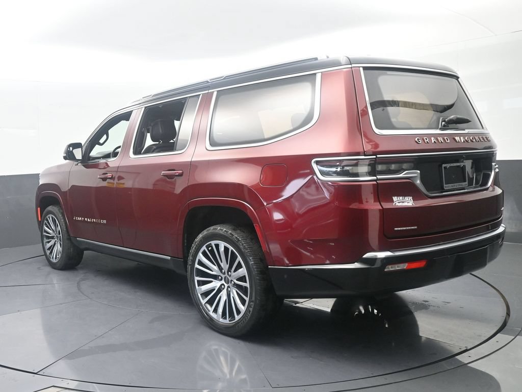 Used 2022 Jeep Grand Wagoneer Series III AWD/4WD image 4