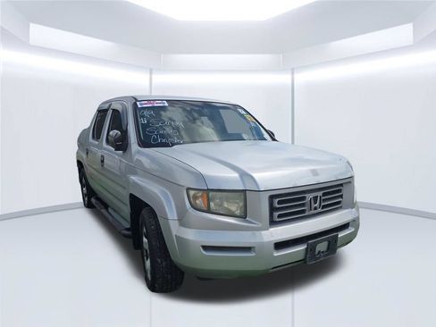 Used 2008 Honda Ridgeline RT image 3