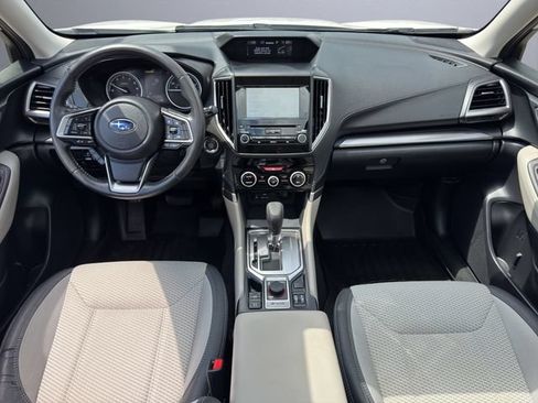 Used 2019 Subaru Forester Premium AWD/4WD image 17