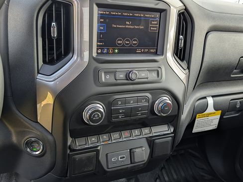 New 2026 GMC Sierra 1500 Pro image 16