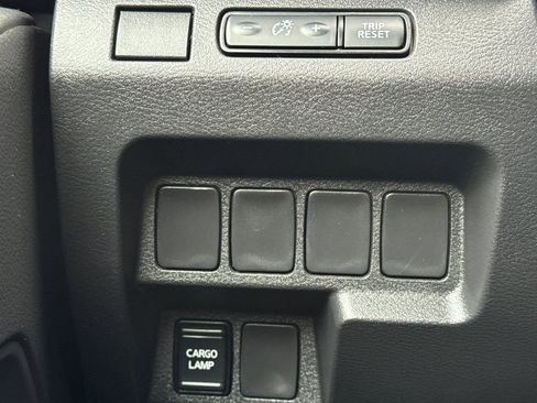 Used 2022 Nissan Frontier S image 28