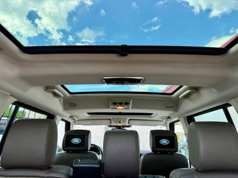 Used 2016 Land Rover LR4 HSE LUX image 36