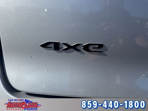 Used 2025 Jeep Wagoneer S Limited w/ Comfort Package image 18