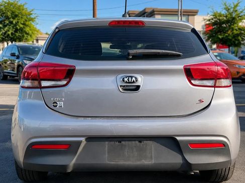 Used 2021 Kia Rio S FWD image 3