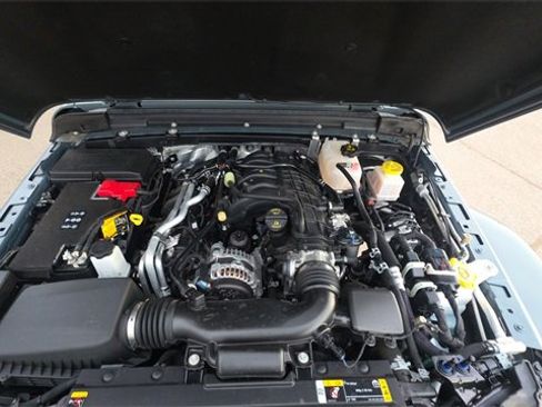 Used 2024 Jeep Gladiator Sport image 32