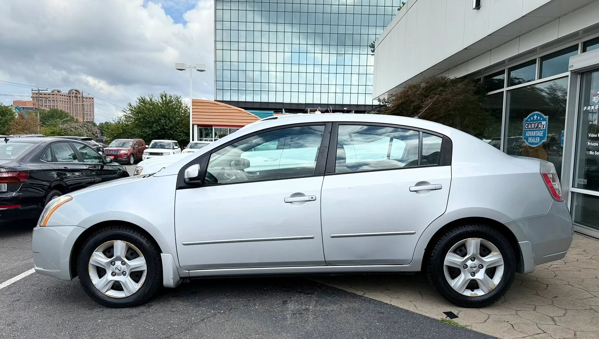 Used 2009 Nissan Sentra 2.0 S FE+ FWD image 4