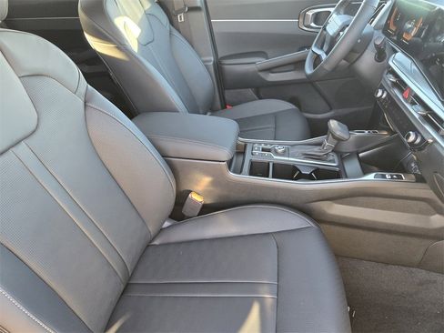 New 2026 Kia Sorento S image 10