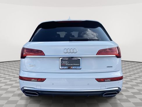 Used 2022 Audi Q5 2.0T Premium Plus w/ Premium Plus Package image 4