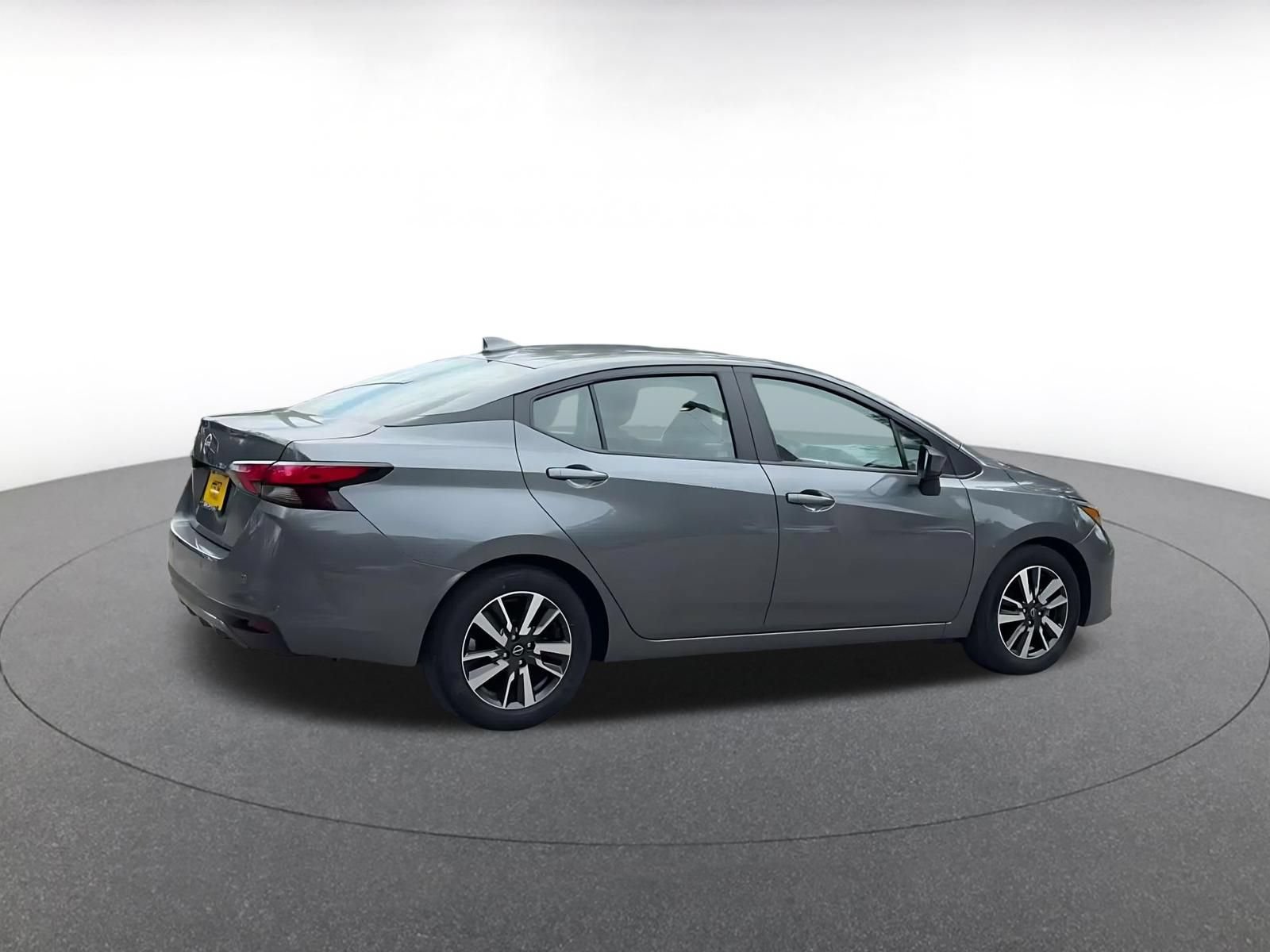 Used 2025 Nissan Versa SV FWD image 13