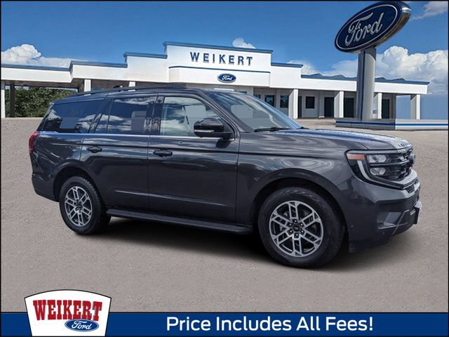Certified 2025 Ford Expedition Active AWD/4WD image 1