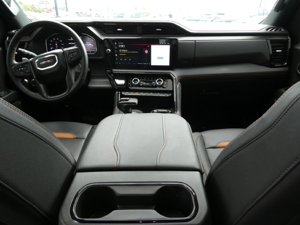 Used 2025 GMC Sierra 1500 AT4 w/ AT4 Premium Package AWD/4WD image 21