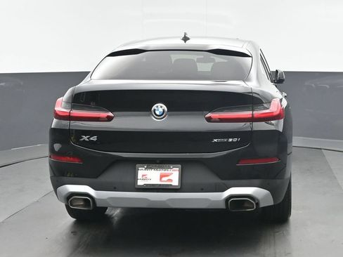Used 2023 BMW X4 xDrive30i AWD/4WD image 4