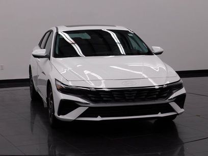 Certified 2025 Hyundai Elantra SEL