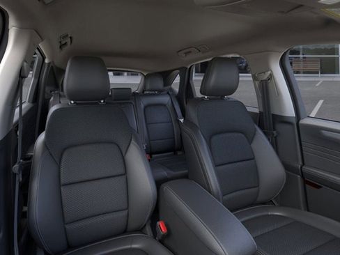New 2026 Ford Escape SE image 10
