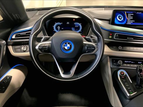 Used 2014 BMW i8 image 6