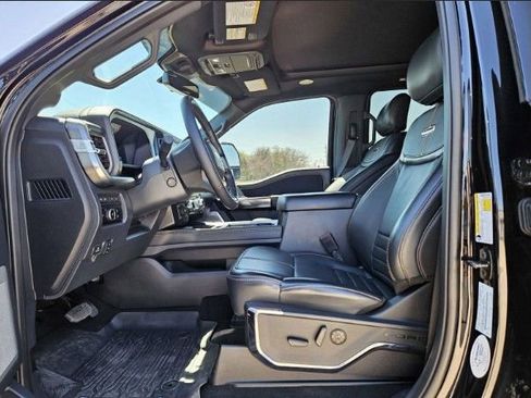 Used 2024 Ford F250 Platinum AWD/4WD image 6