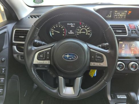 Used 2018 Subaru Forester 2.5i Limited AWD/4WD image 18