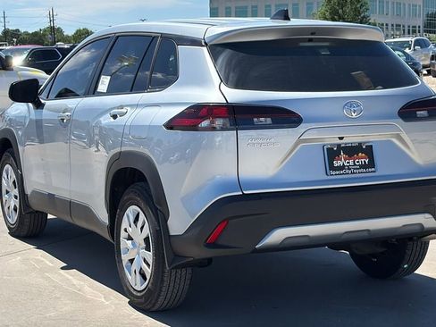 New 2026 Toyota Corolla Cross L FWD image 3