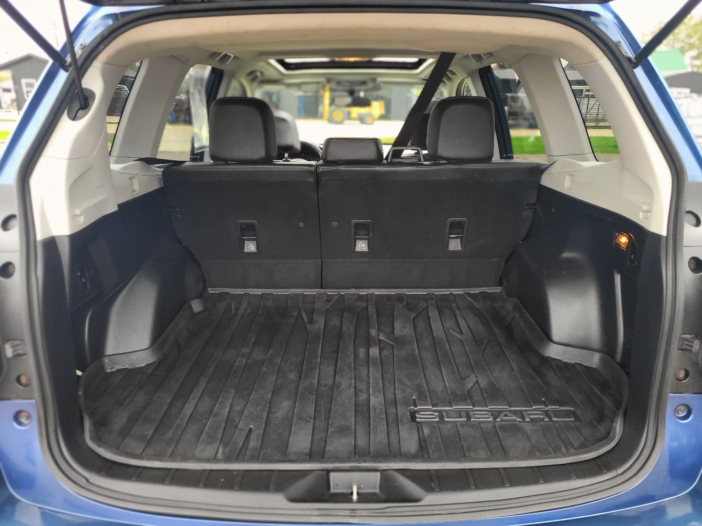 Used 2014 Subaru Forester 2.0XT Touring AWD/4WD image 17