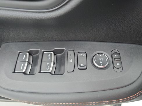 Certified 2024 Honda HR-V Sport image 27