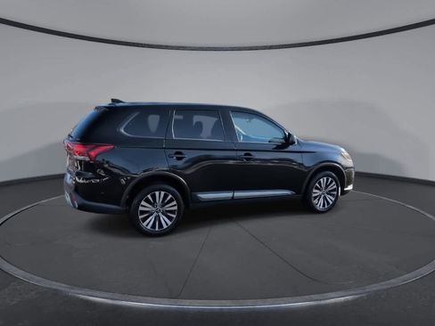 Used 2019 Mitsubishi Outlander ES image 8