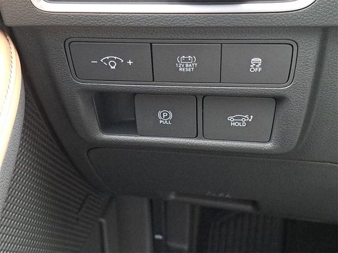 New 2025 Hyundai Sonata Limited image 26