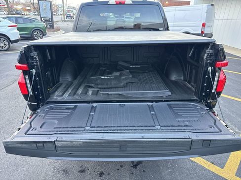 Used 2025 Ford F150 Lightning Flash image 21