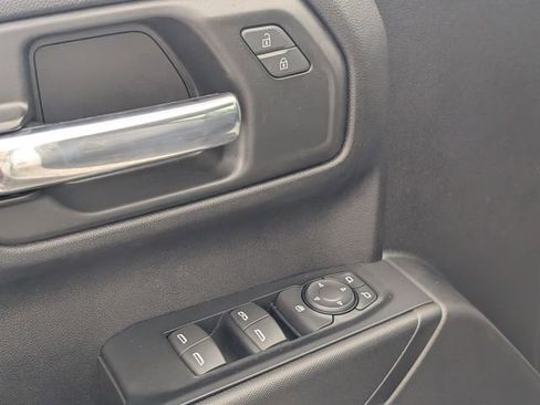 Used 2023 Chevrolet Silverado 1500 Custom RWD image 11