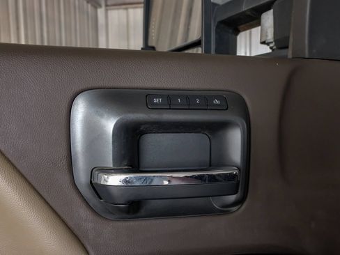 Used 2016 Chevrolet Silverado 2500 LTZ w/ Duramax Plus Package AWD/4WD image 43