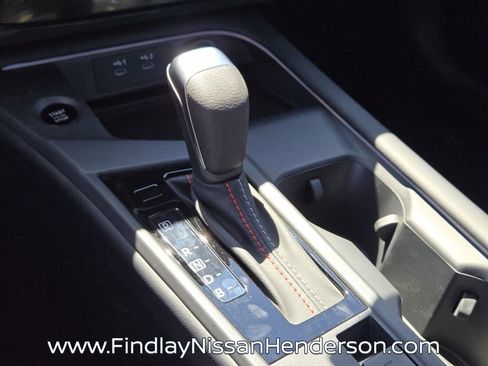 New 2026 Nissan Sentra SR w/ SR Premium Package FWD image 23