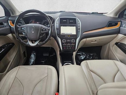 Used 2019 Lincoln MKC Select w/ Select Plus Package image 18