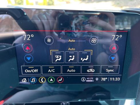 Used 2023 Chevrolet Corvette Z06 image 32