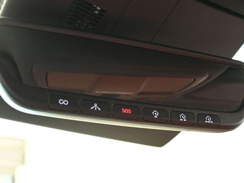 Used 2023 Genesis G70 3.3T w/ Sport Advanced Package image 30