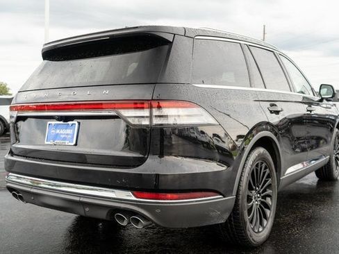 Used 2020 Lincoln Aviator Reserve w/ Elements Package Plus AWD/4WD image 6