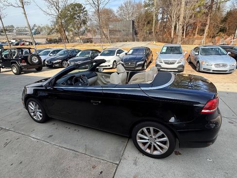 Used 2012 Volkswagen Eos Komfort image 25