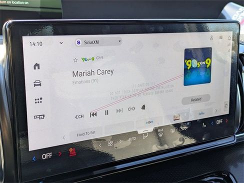 New 2025 Ford Expedition Platinum w/ Stealth Appearance Package image 19