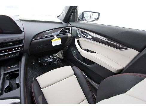 New 2026 Cadillac CT5 V image 10