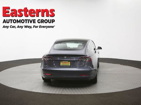 Used 2018 Tesla Model 3 Long Range AWD/4WD image 31