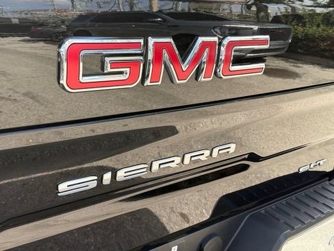 Certified 2026 GMC Sierra 1500 SLT w/ SLT Premium Package AWD/4WD image 9