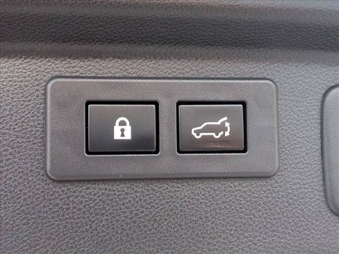 Used 2022 Subaru Forester Wilderness AWD/4WD image 11