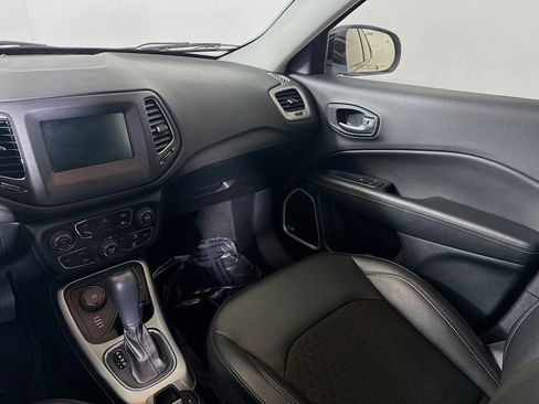 Used 2021 Jeep Compass Latitude w/ Sun and Sound Group image 23