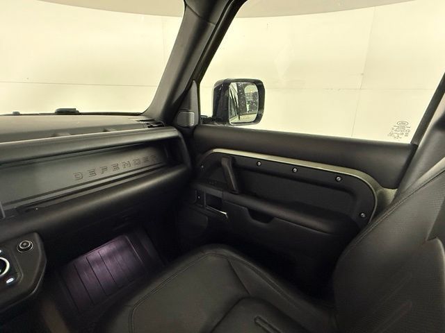 Used 2021 Land Rover Defender 110 X AWD/4WD image 18