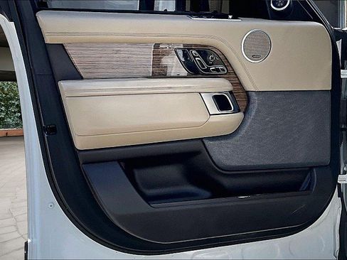 Used 2019 Land Rover Range Rover HSE AWD/4WD image 13