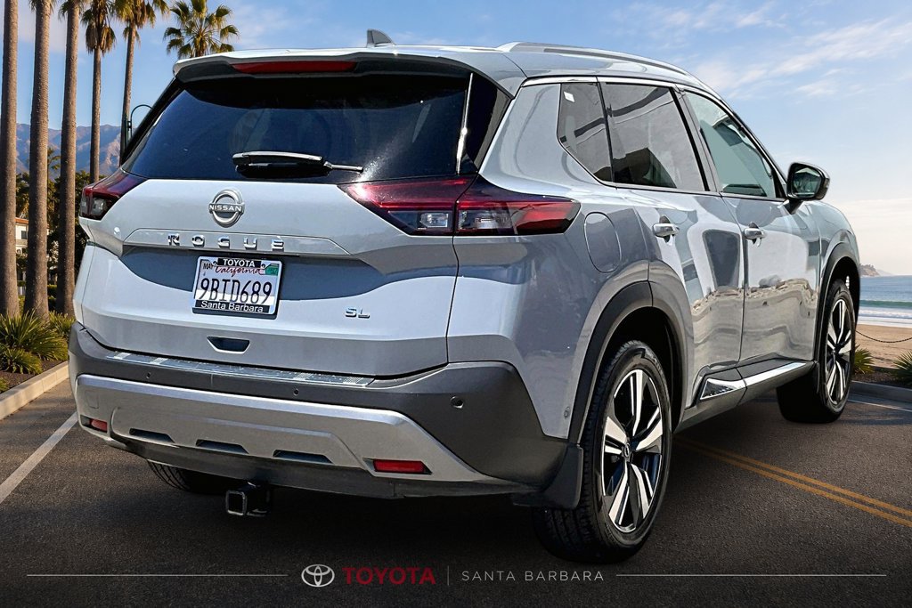 Used 2022 Nissan Rogue SL w/ SL Premium Package FWD image 5