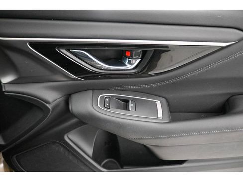 Used 2021 Subaru Outback Limited XT image 17