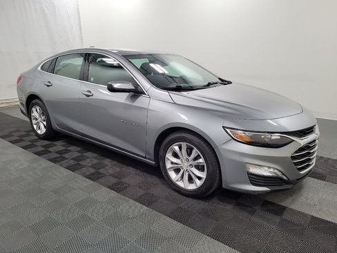 Used 2024 Chevrolet Malibu LT FWD image 11